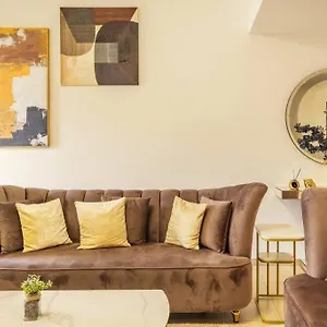 leen-homes-jbr.dubaihotelsoffers.com/