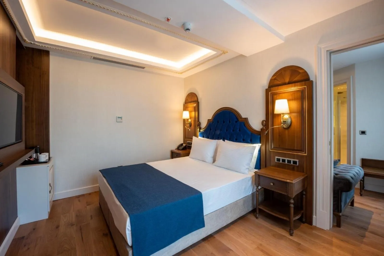 Bvs Bosphorus Pera Hotel Istanbul Turkey